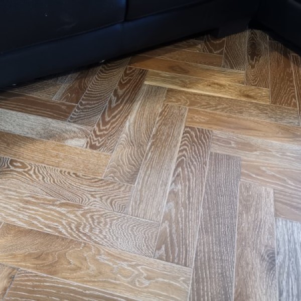 90mm x 14mm x 450mm Smoked White UV Oiled Herringbone Engineered Rustic Flooring 