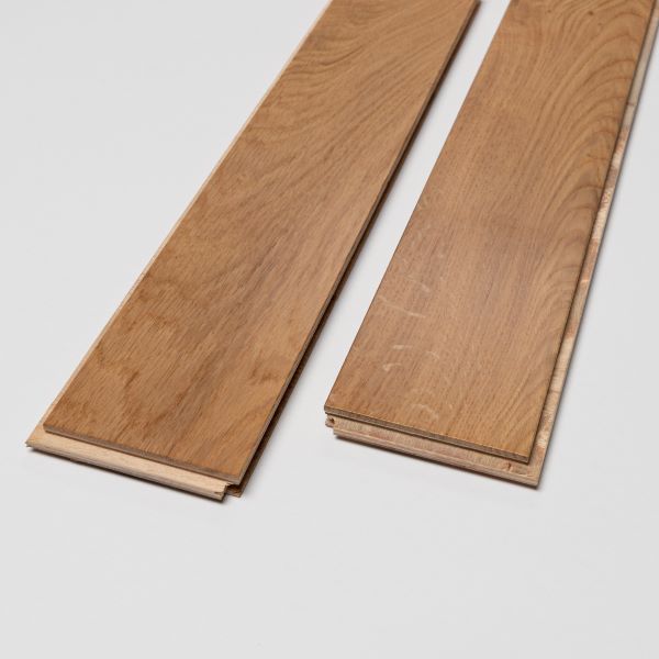 90mm x 14/3mm x 450mm Oak Lacquered Herringbone Engineered Rustic Flooring 