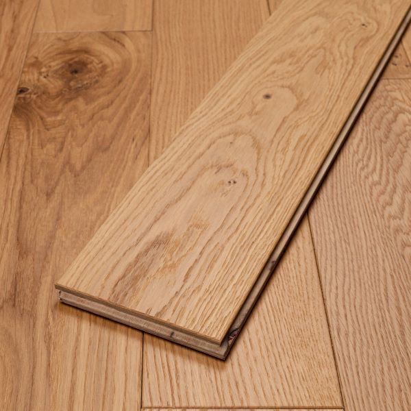 125mm x 14/3mm x random lengths Oak Brush & Lacquered Rustic Grade Multiply Engineered Wood Flooring 
