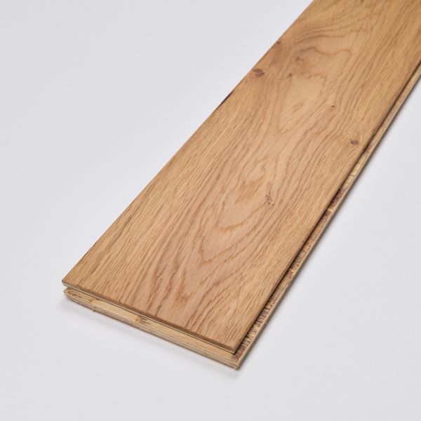 125mm x 14/3mm x random lengths Oak Brush & Lacquered Rustic Grade Multiply Engineered Wood Flooring 