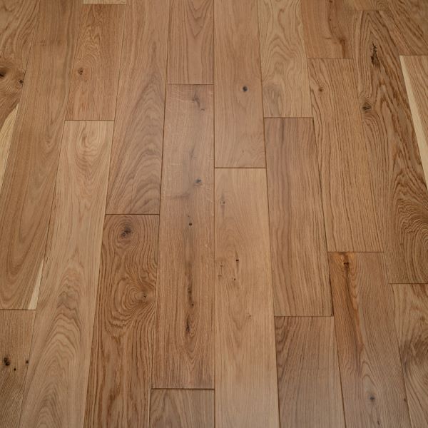 125mm x 18/5mm x random lengths Oak Lacquered Rustic Grade Engineered Wood Flooring 