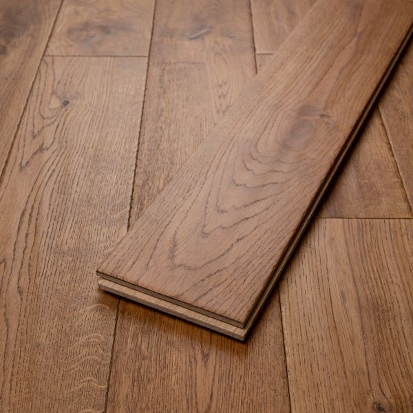 125mm x 18mm x random lengths Golden Handscraped Oak UV Oiled Rustic Grade Solid Wood Flooring 