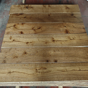 220mm x 15/4mm x 2200mm Invisible Lacquered Engineered Oak Flooring